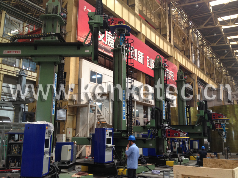 <b>重型焊接操作機（內(nèi)壁端面堆焊、窄間隙內(nèi)對接</b>